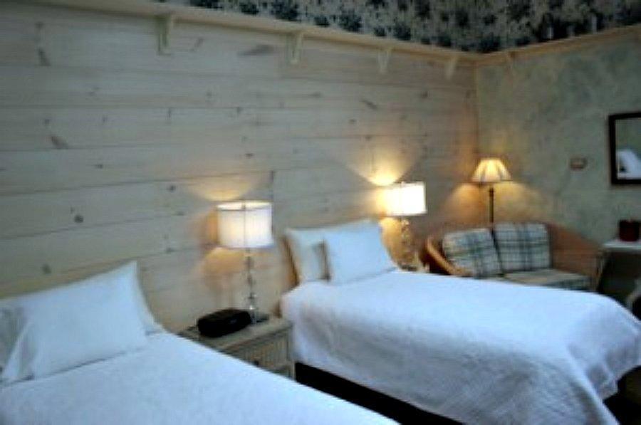 Camden Windward House Hotel Room photo